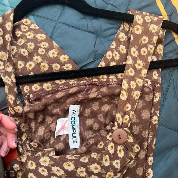 Floral overalls - Picture 4 of 8